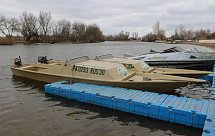 Плавучий причал из модульных понтонов 2FLOAT для лодок